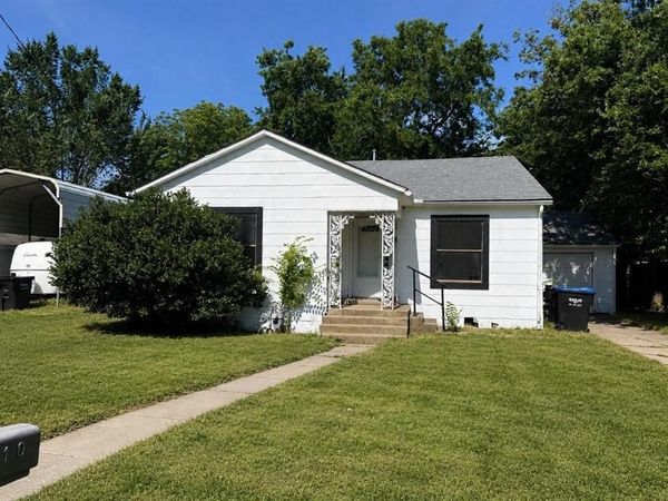 3910 Johnson Street, Greenville, TX 75401