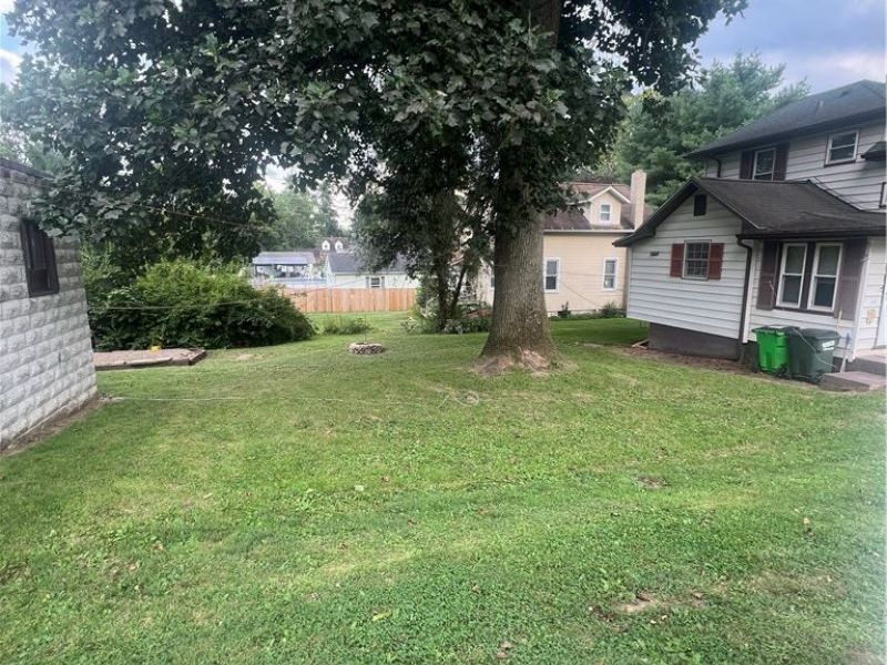 893 Maxwell Avenue, Millersburg, OH 44654 Photo 3