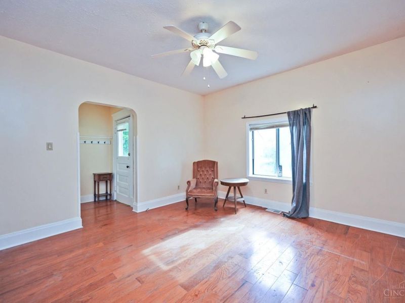 647 Delta Avenue, Cincinnati, OH 45226 Photo 12