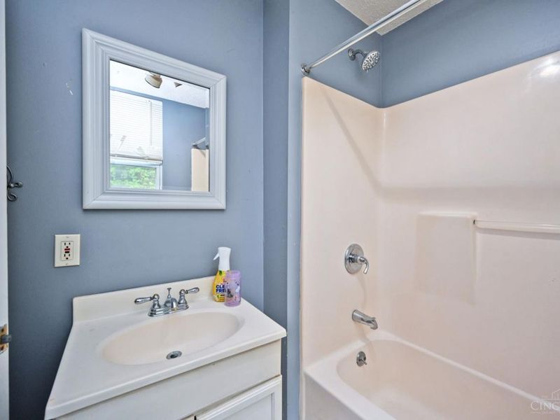 647 Delta Avenue, Cincinnati, OH 45226 Photo 26