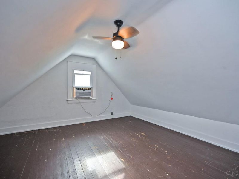 647 Delta Avenue, Cincinnati, OH 45226 Photo 35