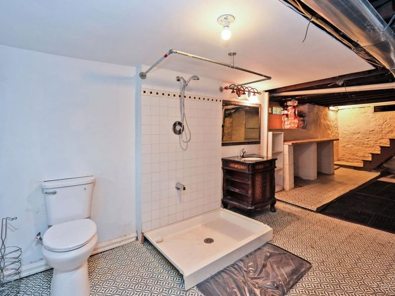647 Delta Avenue, Cincinnati, OH 45226 Photo 43
