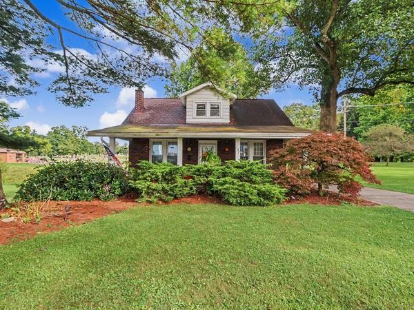 147 East Main Street, Lexington, OH 44904