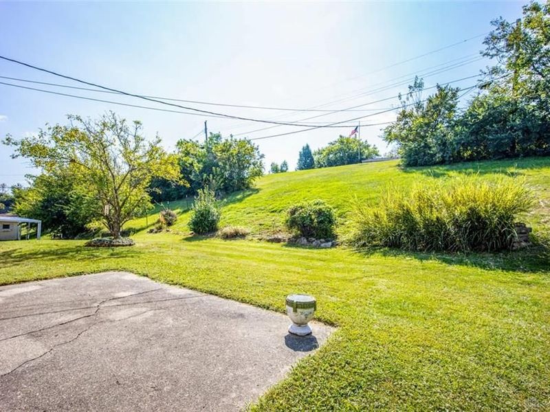 696 Rockford Drive, Hamilton, OH 45013 Photo 29