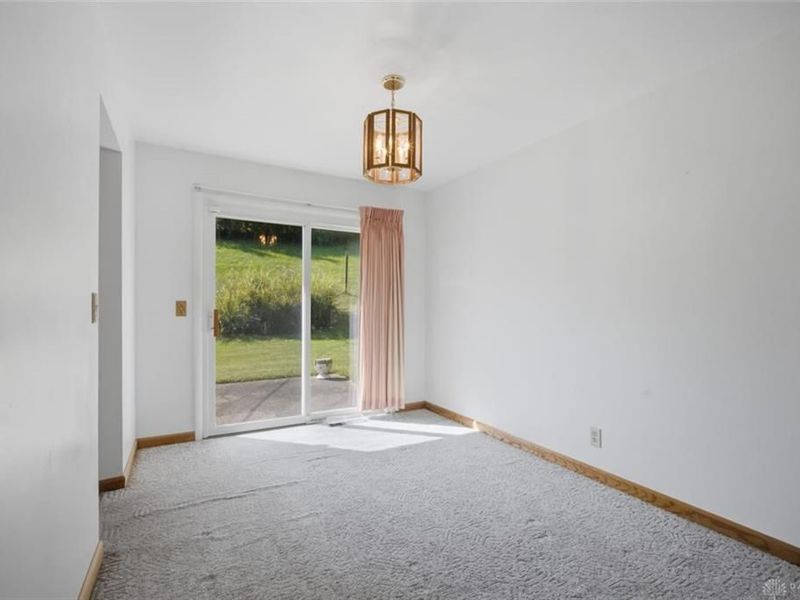 696 Rockford Drive, Hamilton, OH 45013 Photo 8