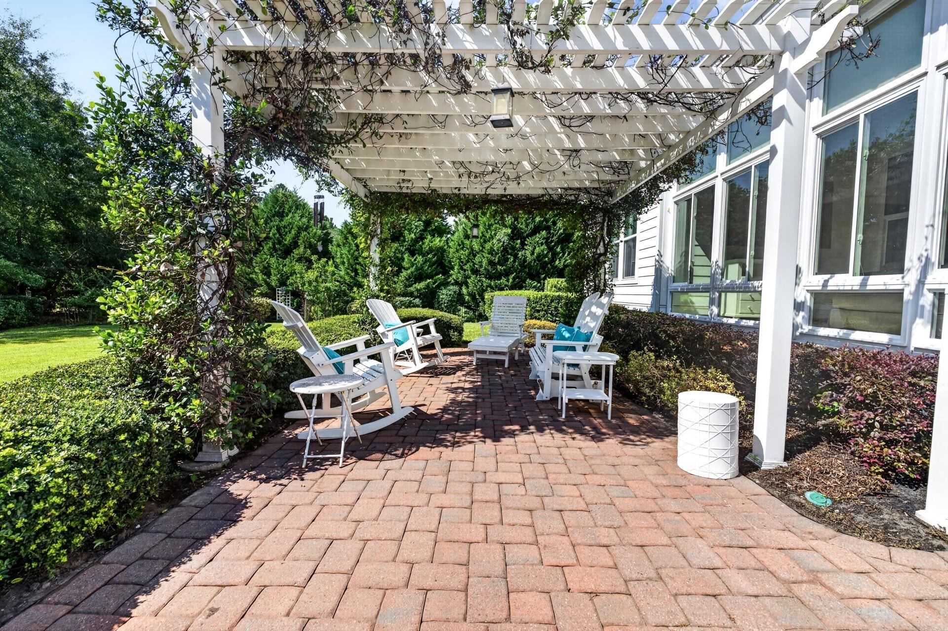 278 Winston Circle Photo 29