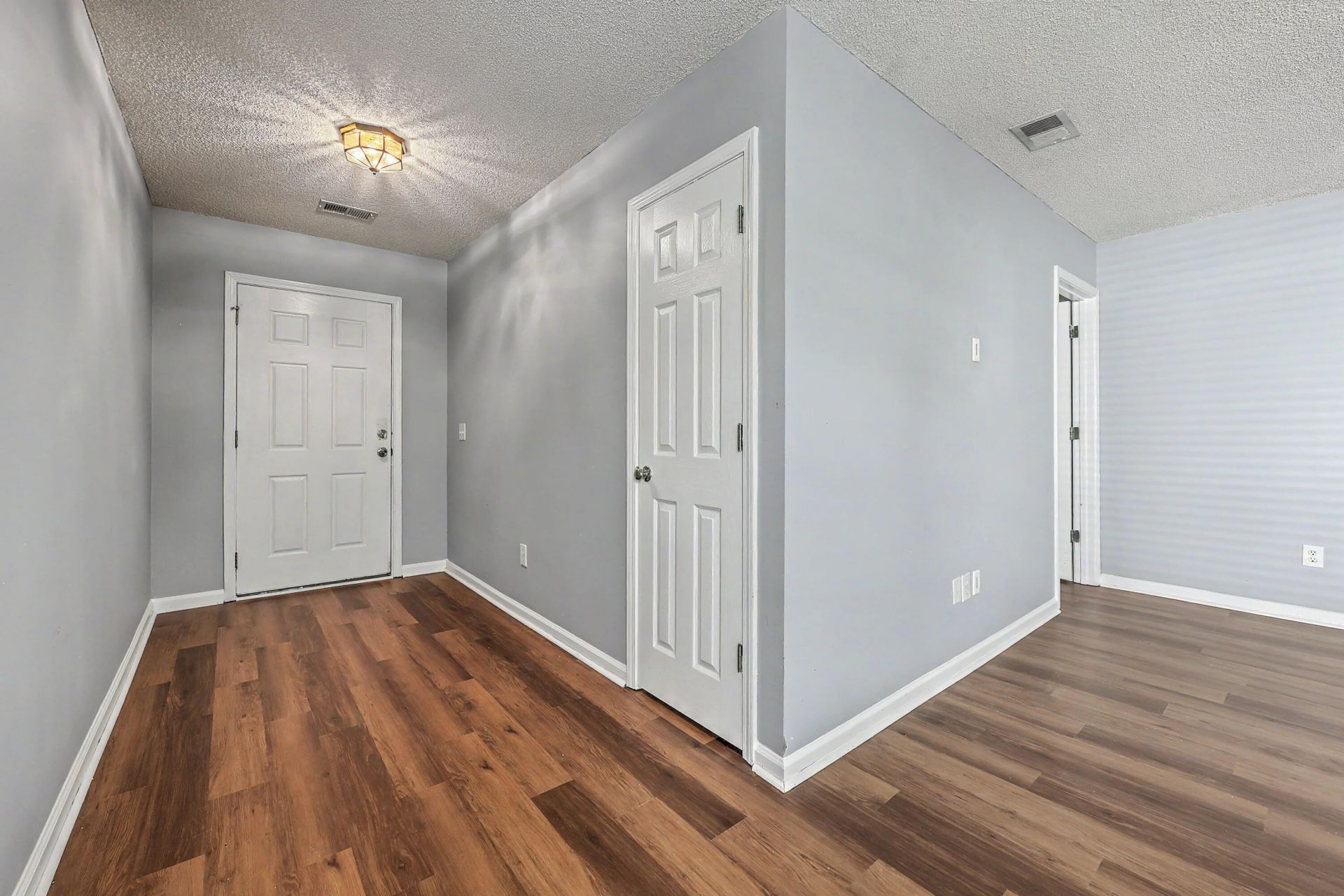 4017 Carolina Bay Drive Photo 8
