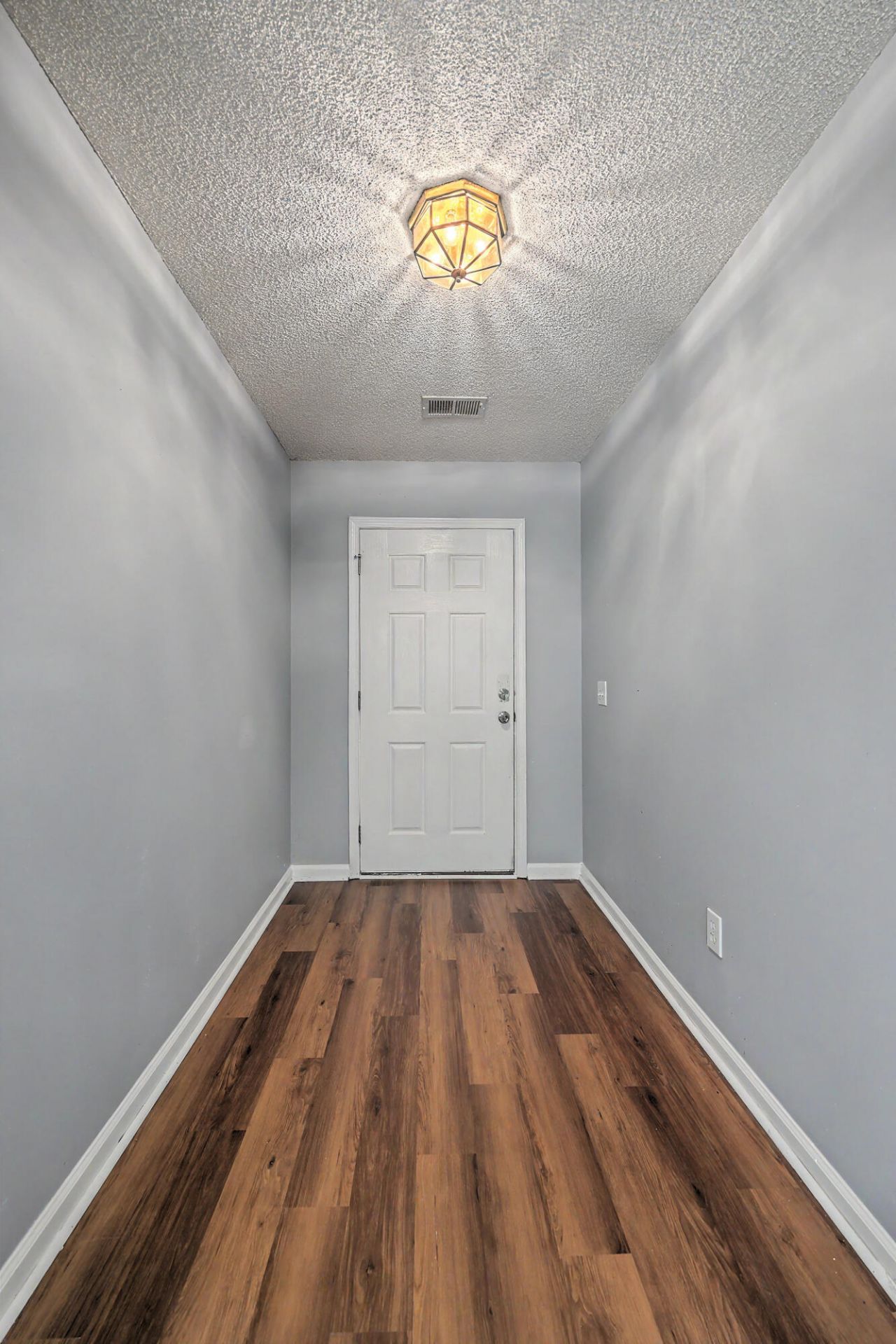 4017 Carolina Bay Drive Photo 9