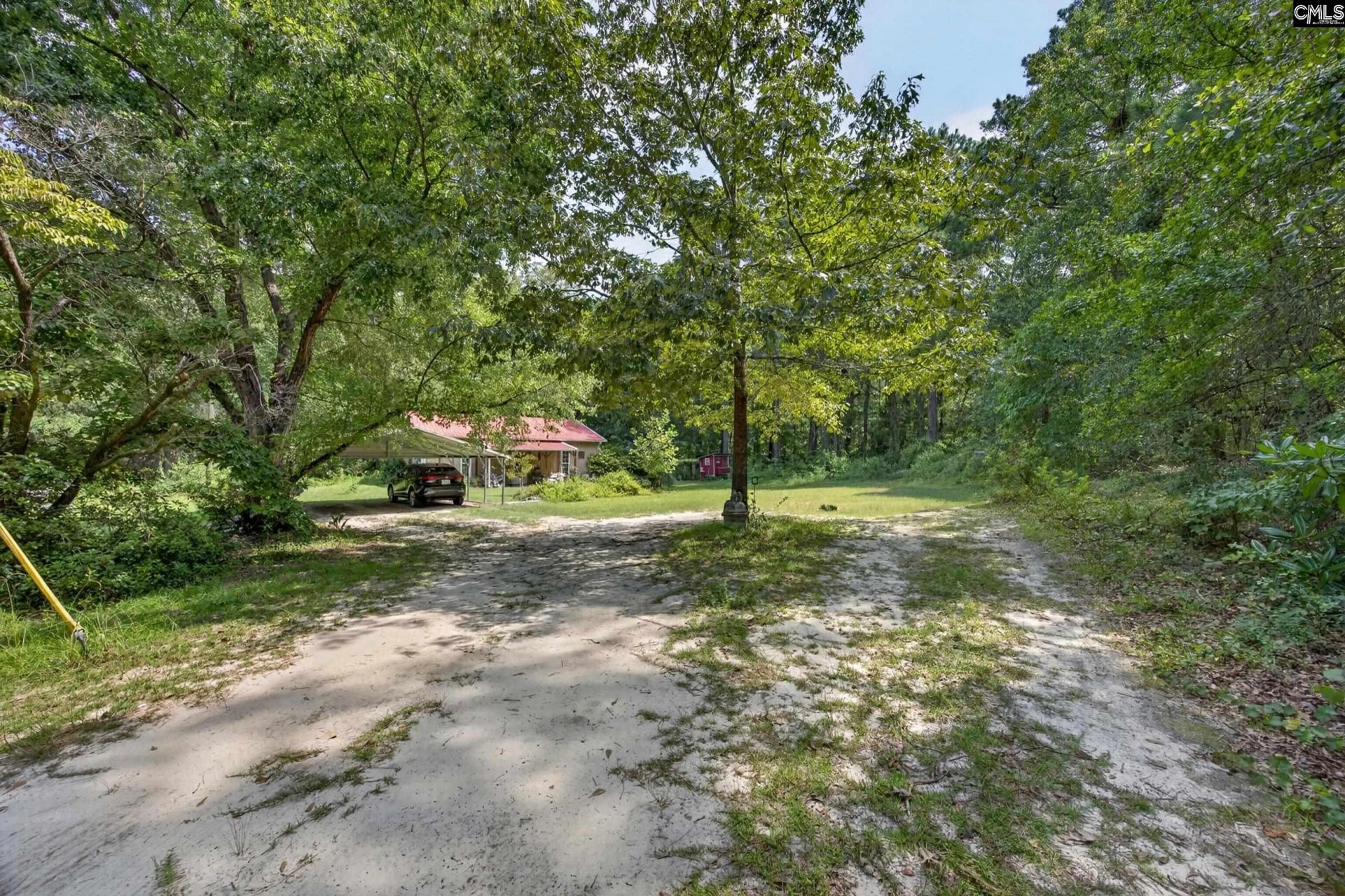 1553 S Lake Drive Photo 11