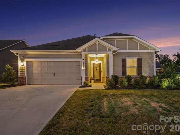 6411 Barcelona Way, Charlotte, NC 28214