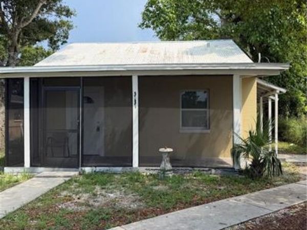 3131 Market ST, FORT MYERS, FL 33916