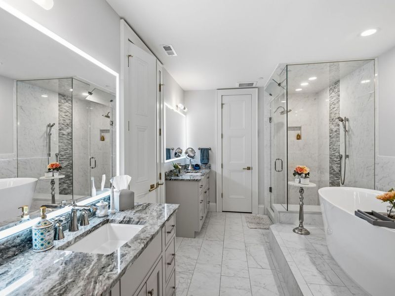 400 Riverboat Row, Unit 2001, Newport, KY 41071 Photo 18