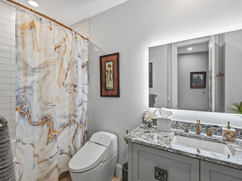 400 Riverboat Row, Unit 2001, Newport, KY 41071 Photo 22