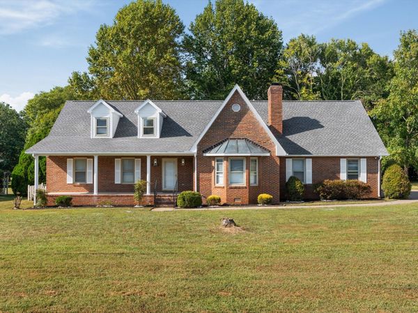 2121 Red Mile Rd , Murfreesboro, TN 37127