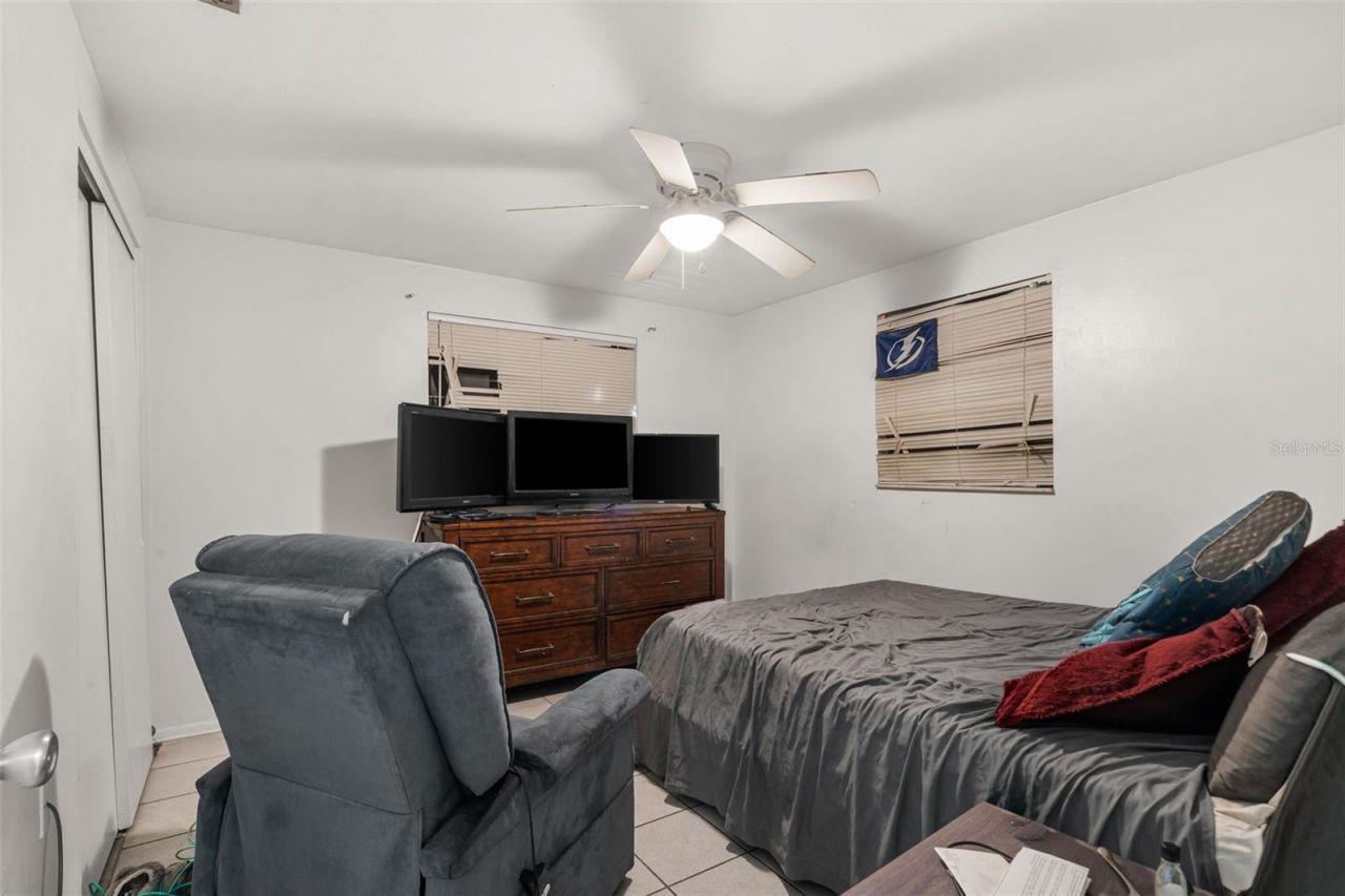3607 47th Avenue W, Bradenton, FL 34210 Photo
