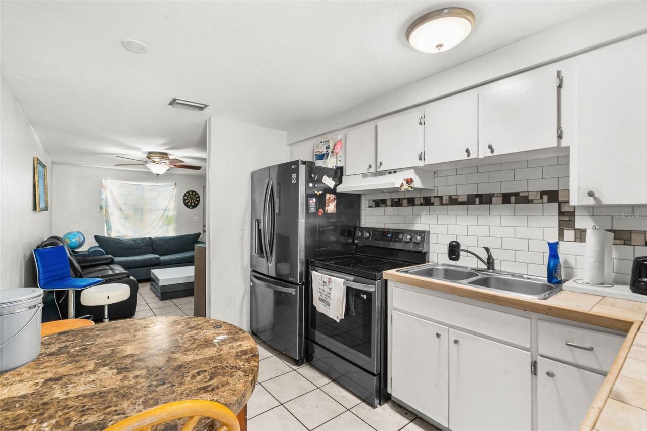 3607 47th Avenue W, Bradenton, FL 34210 Photo