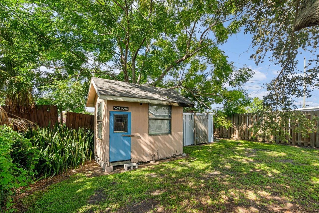 3607 47th Avenue W, Bradenton, FL 34210 Photo