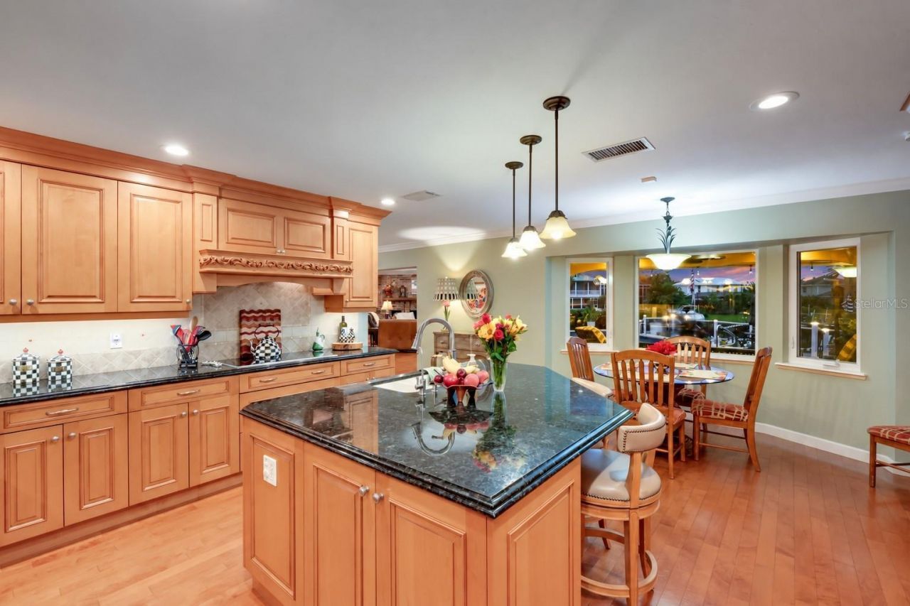 7208 19th Avenue Nw, Bradenton, FL 34209 Photo