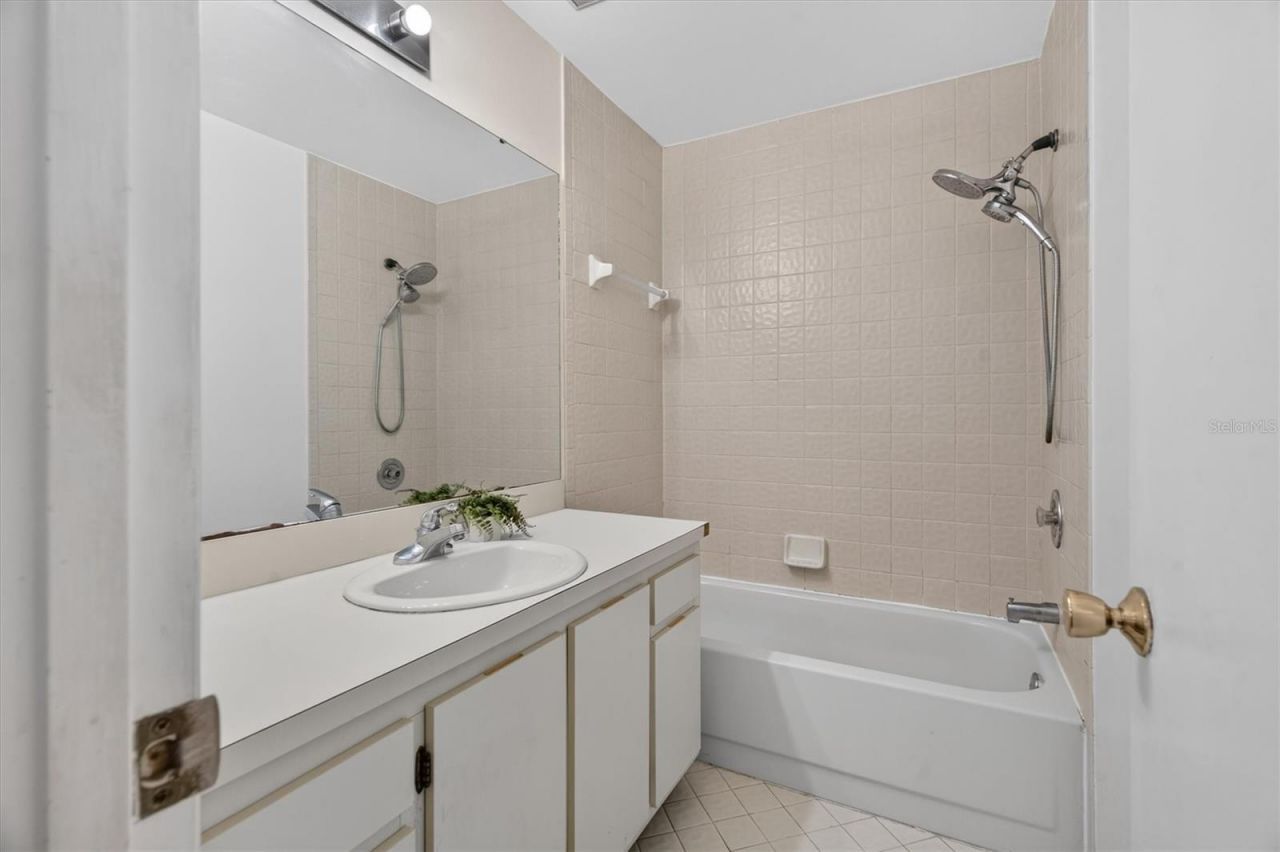 611 Chestnut Oak Circle, Unit 113, Altamonte Springs, FL 32701 Photo