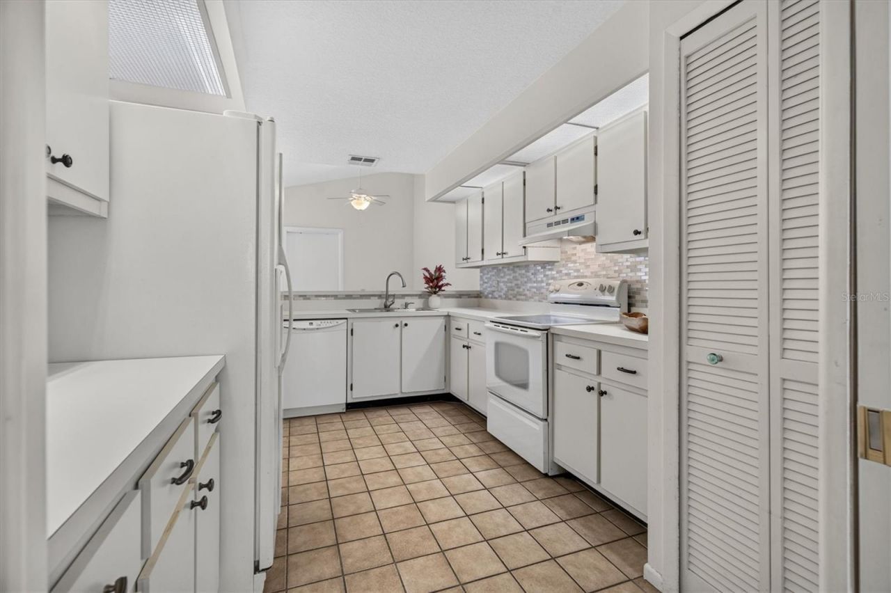 611 Chestnut Oak Circle, Unit 113, Altamonte Springs, FL 32701 Photo