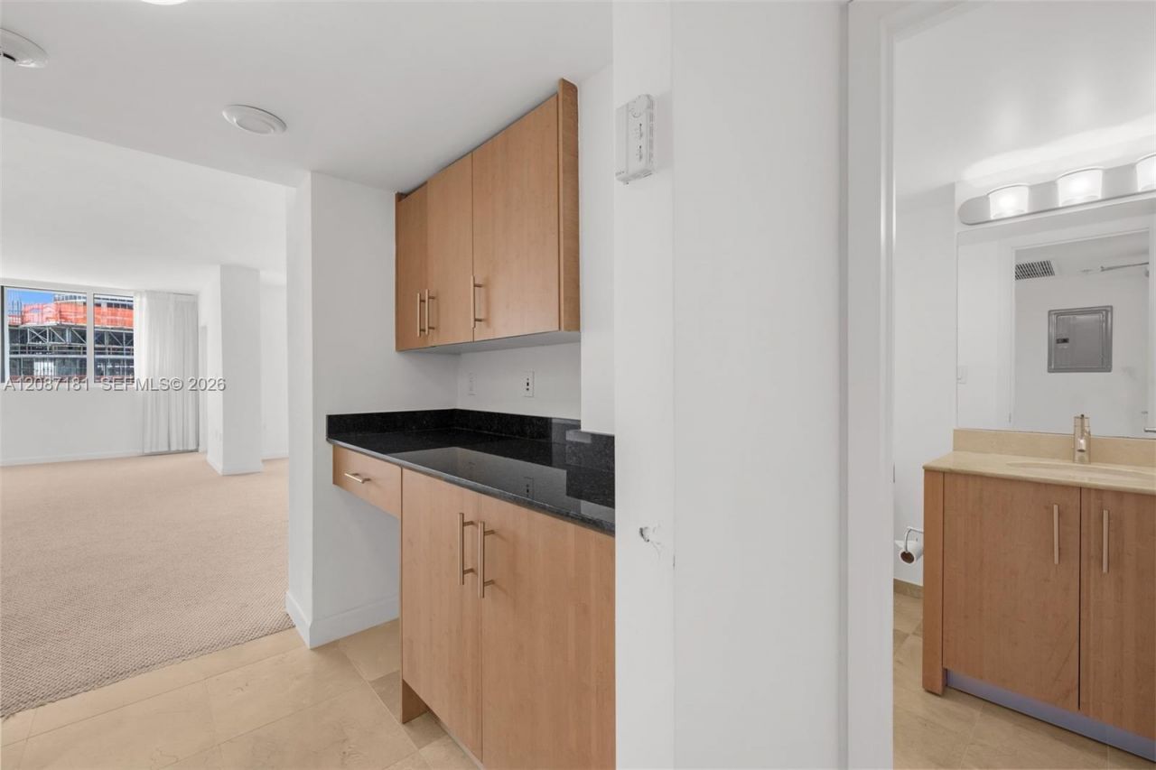 10275 Collins Ave, Unit 1511, Bal Harbour, FL 33154 Photo