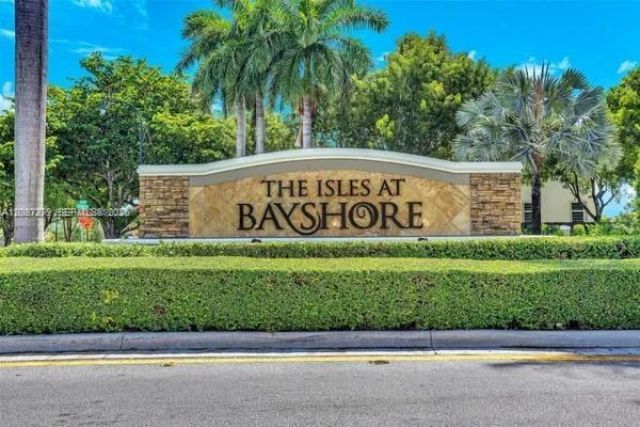 9239 SW 227th St, Unit 13, Cutler Bay, FL 33190 Photo