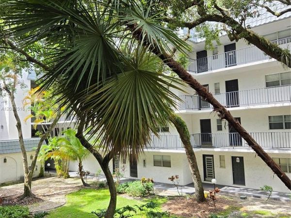 3280 Spanish Moss Ter, Unit 213, Lauderhill, FL 33319