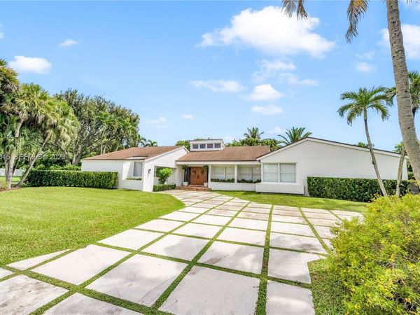11521 SW 98th Ct, Miami, FL 33176