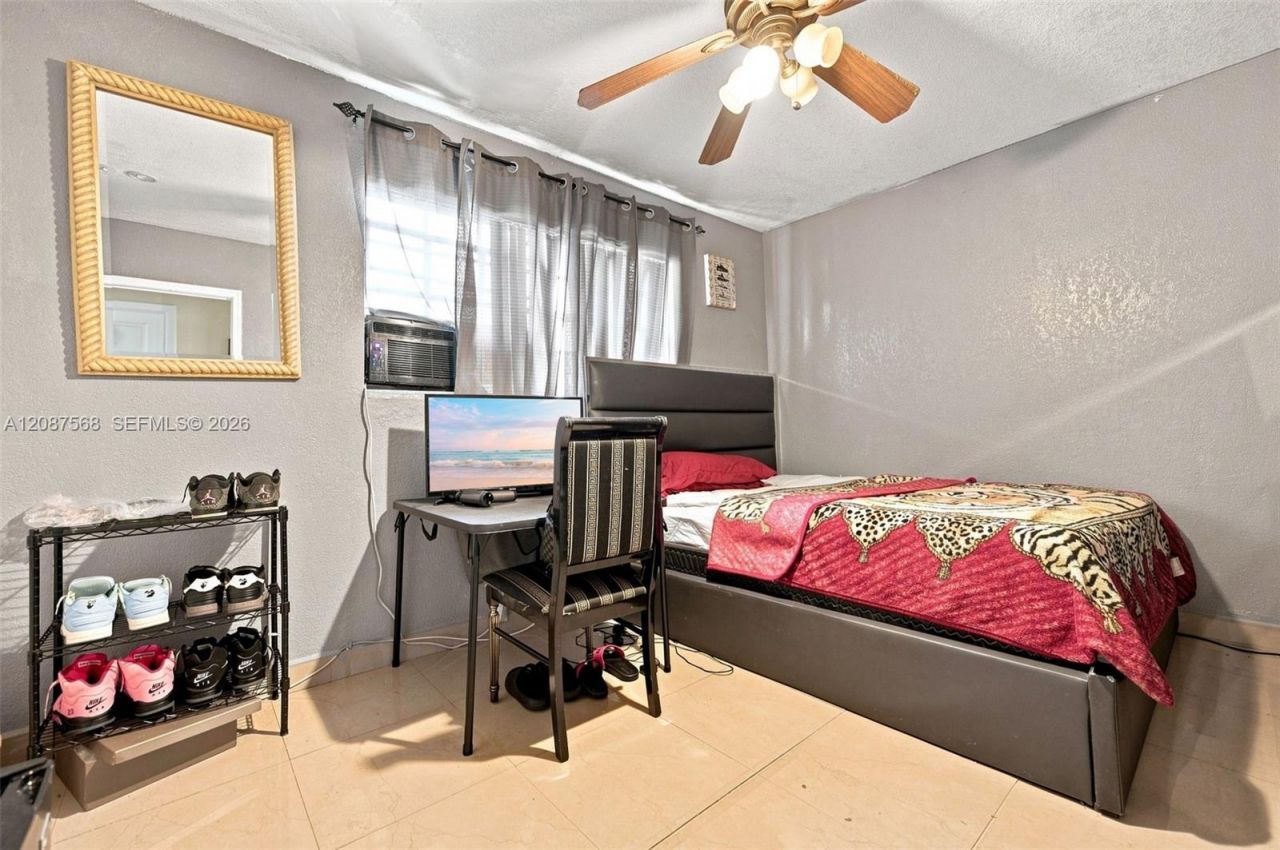 1299 NW 120th St, North Miami, FL 33167 Photo