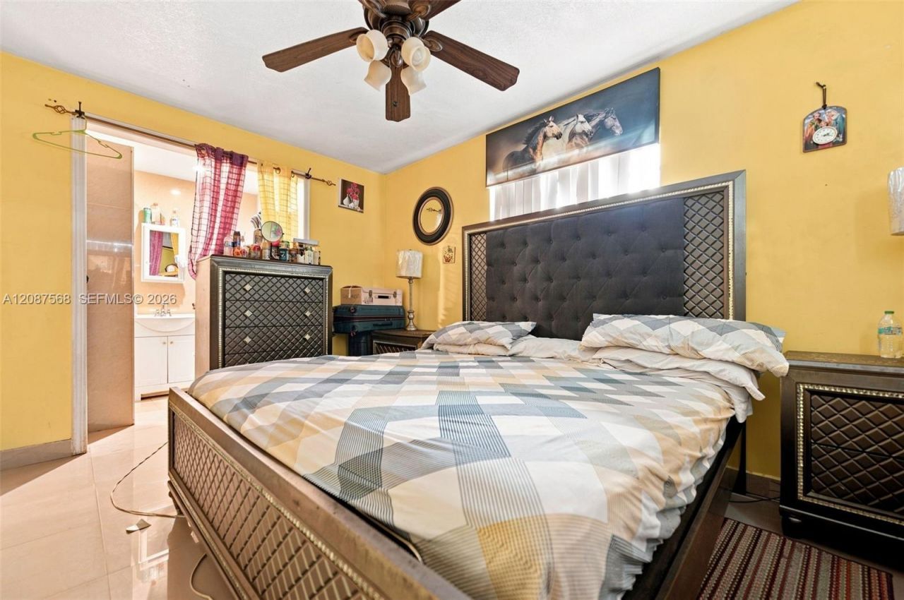 1299 NW 120th St, North Miami, FL 33167 Photo