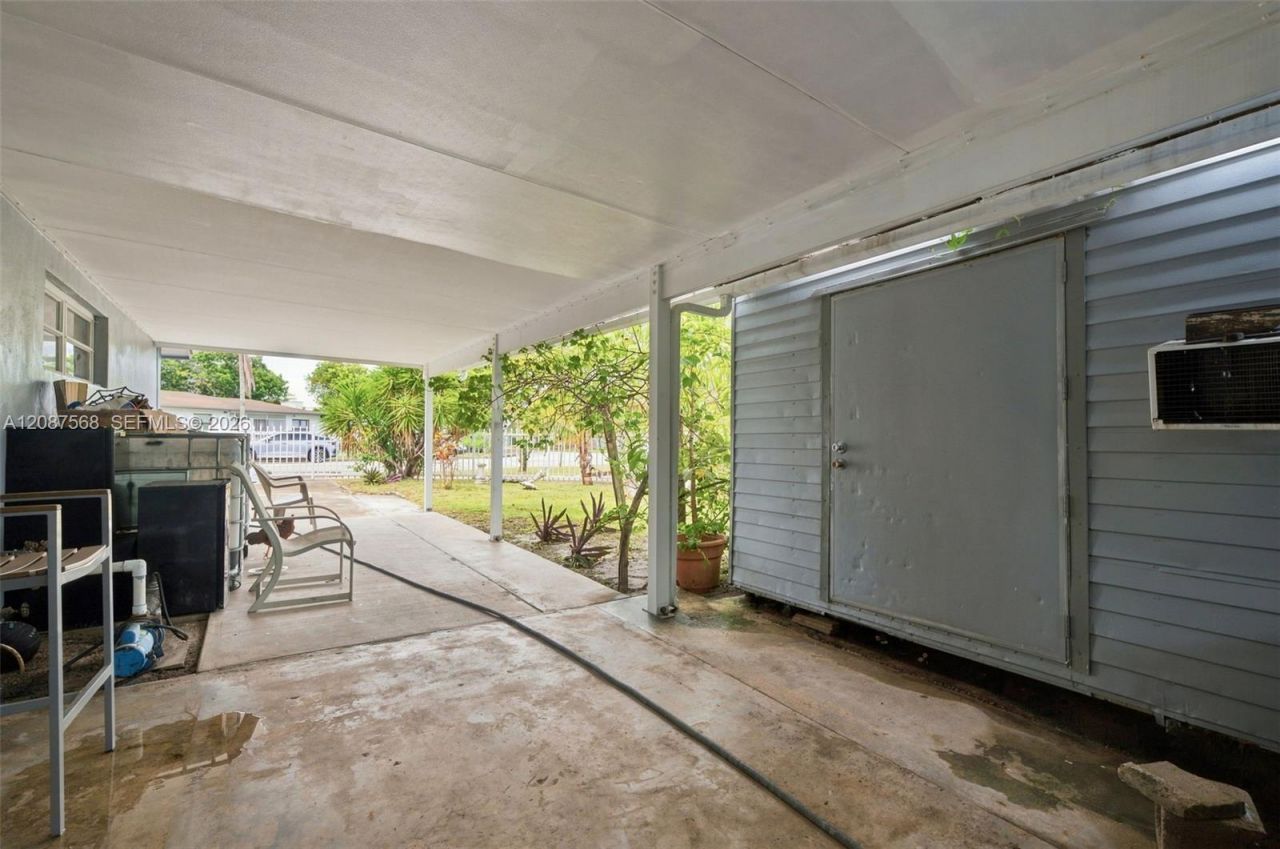 1299 NW 120th St, North Miami, FL 33167 Photo