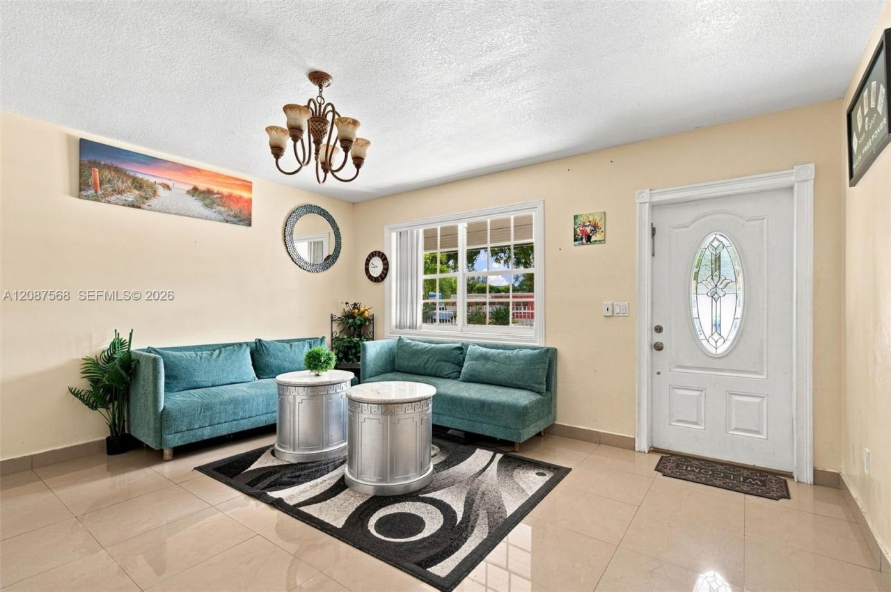 1299 NW 120th St, North Miami, FL 33167 Photo