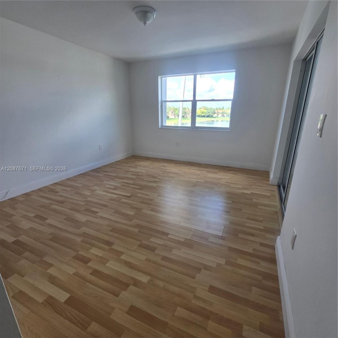 8600 SW 212th St, Unit 308, Cutler Bay, FL 33189 Photo