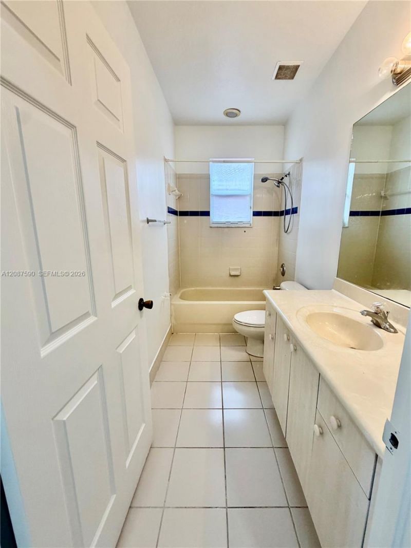 1548 SE 20th Ter, Homestead, FL 33035 Photo