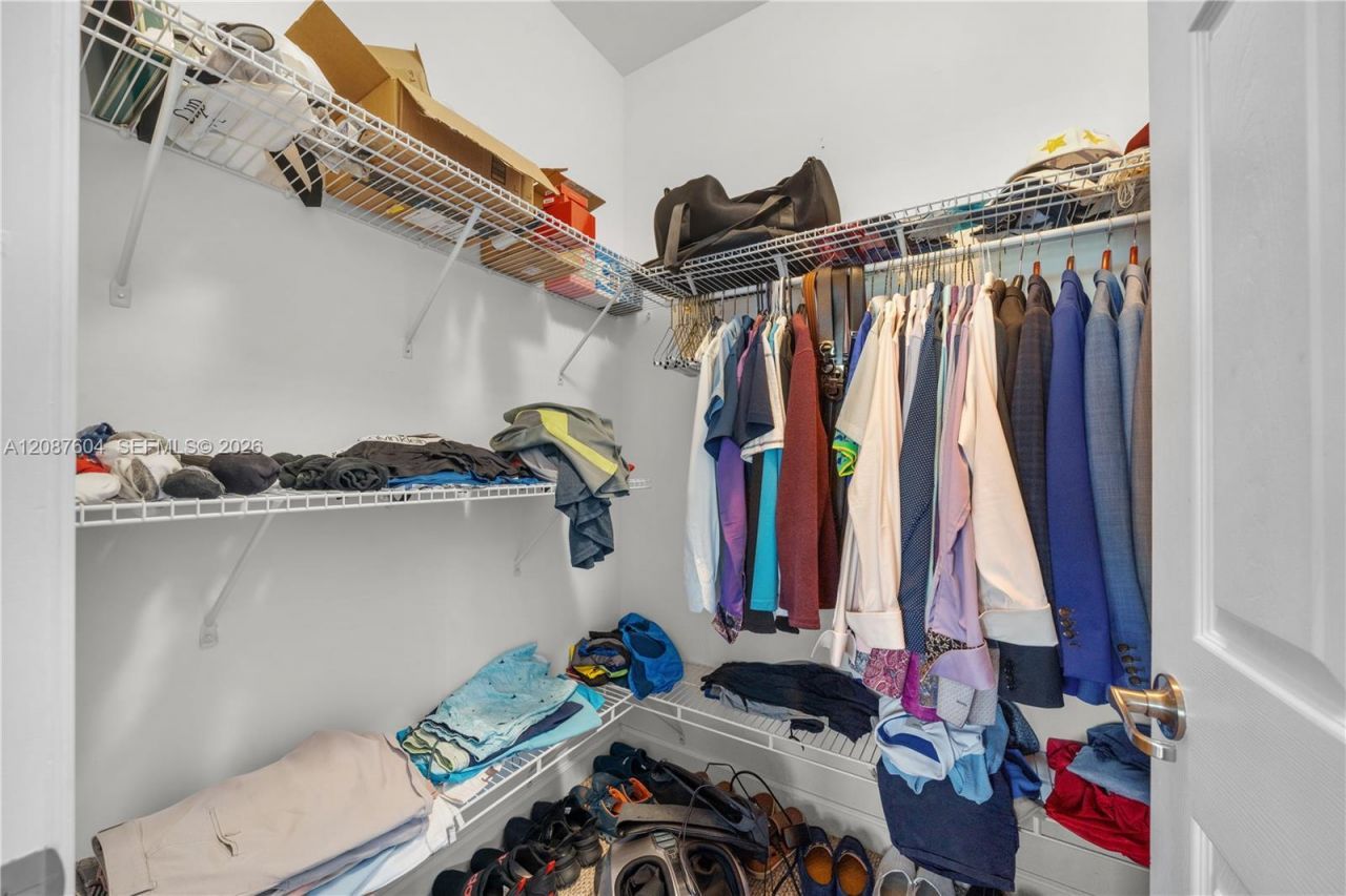 6005 NW 104th Path, Unit 6005, Doral, FL 33178 Photo