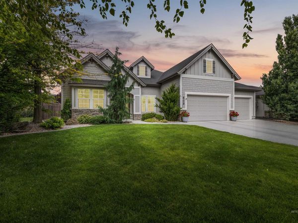 6779 N Pira Avenue, Meridian, ID 83646