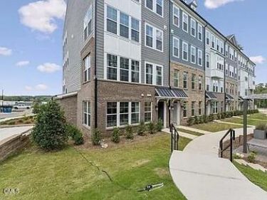 404 Gaston Park Lane, Unit 100, Wake Forest, NC 27587