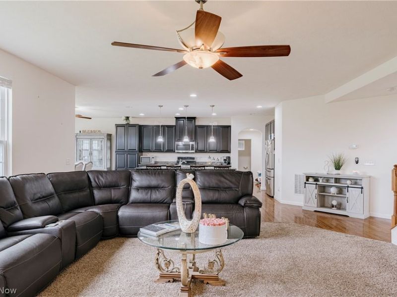 7944 Megan Meadow Drive, Hudson, OH 44236 Photo 10