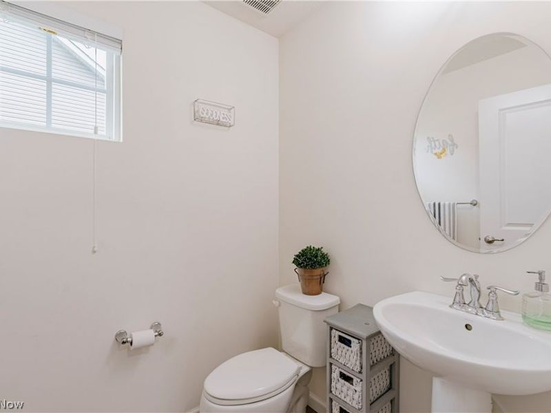 7944 Megan Meadow Drive, Hudson, OH 44236 Photo 18