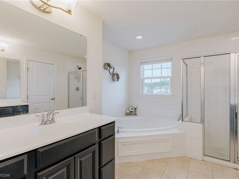 7944 Megan Meadow Drive, Hudson, OH 44236 Photo 22
