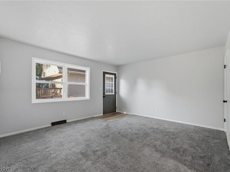 1449 Hite Street, Akron, OH 44314 Photo 11