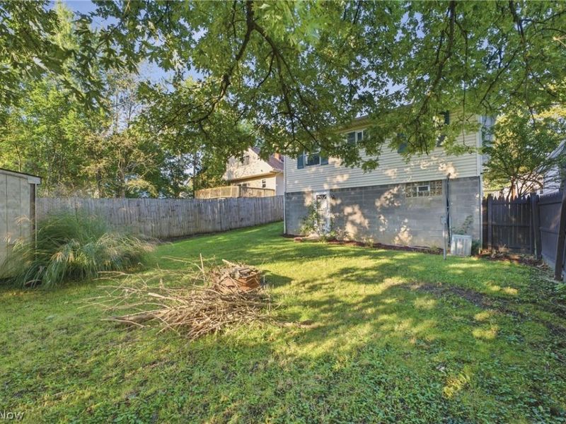 1449 Hite Street, Akron, OH 44314 Photo 6
