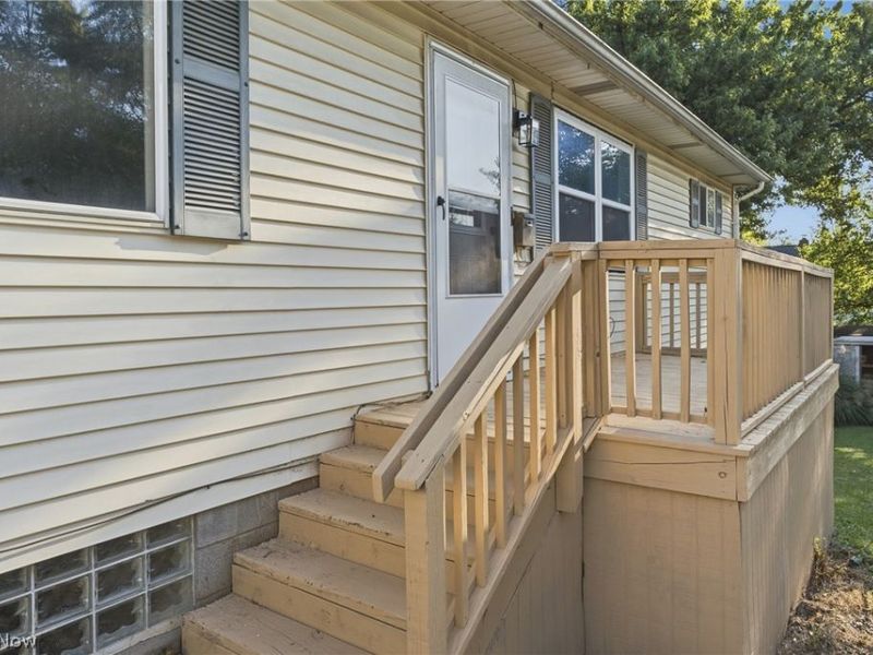 1449 Hite Street, Akron, OH 44314 Photo 9
