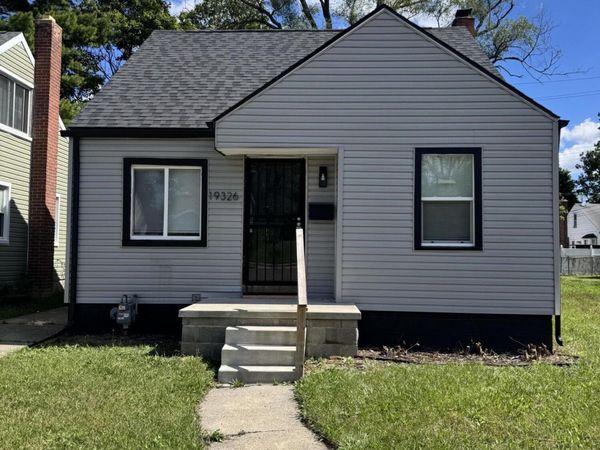 19326 Asbury Park, Detroit, MI 48235