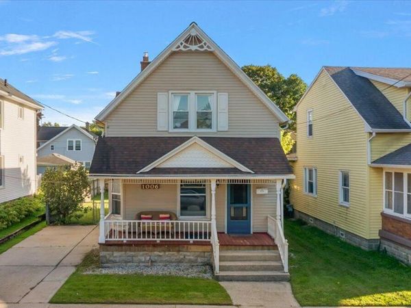 1006 Hovey Street SW, Grand Rapids, MI 49504