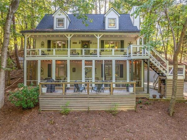 211 Hillside Drive, Waleska, GA 30183