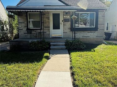7460 Dacosta, Detroit, Mi 48239