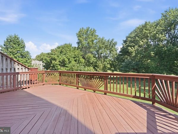2504 SMOKETREE LANE, CROFTON, MD 21114