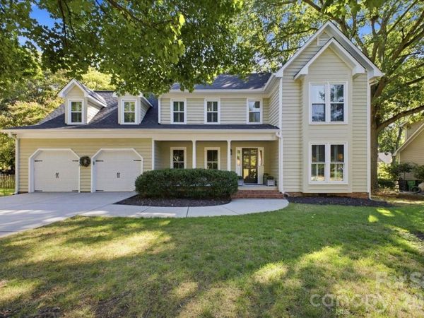 10141 Hanover Glen Road, Charlotte, NC 28210