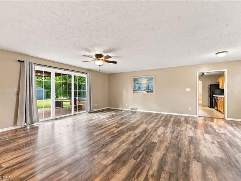 540 Bird Street, Wadsworth, OH 44281 Photo 7